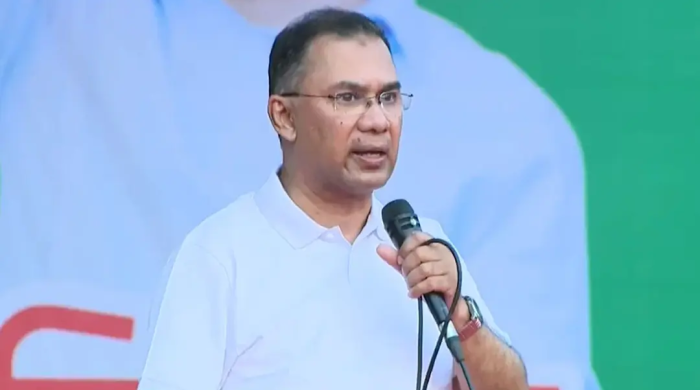 প্রধানমন্ত্রী ও বিএনপির চেয়ারম্যান তারেক রহমান বলেছেন, মানুষ ম্যান্ডেট দিয়েছে বিএনপিকে তাদের পরিকল্পনা বাস্তবায়ন করার জন্য।